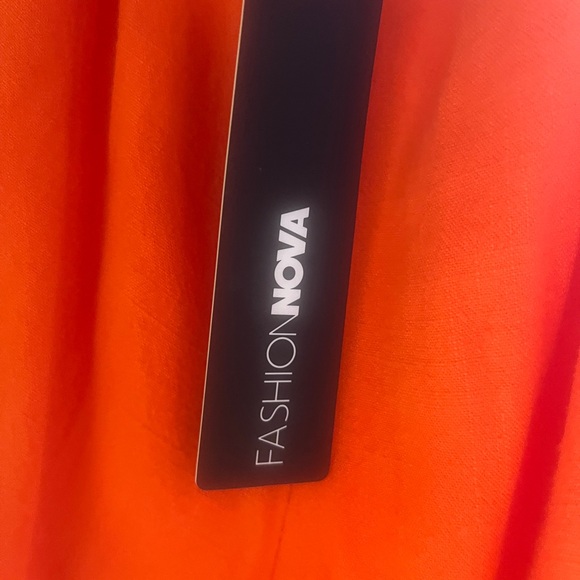 Adaline Jumpsuit – Coral | Fashion Nova | Size Small | NWT - Picture 6 of 9